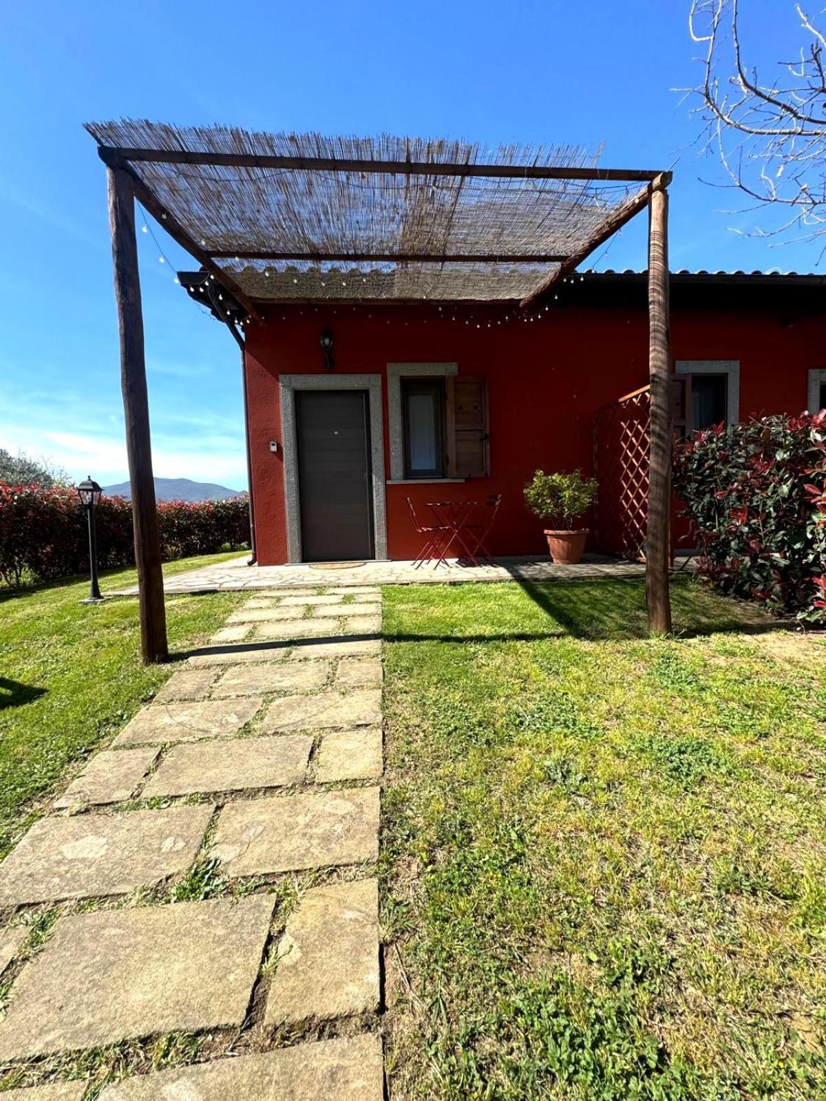 Poggio Degli Ulivi *